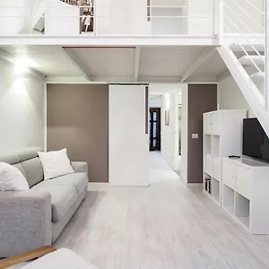 Contempora - Breno 2 Appartamento Milano