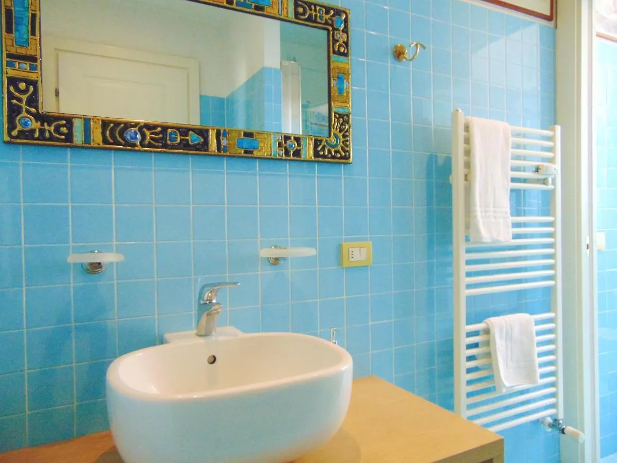 Homestay The Best Bedroom In Milan Italy